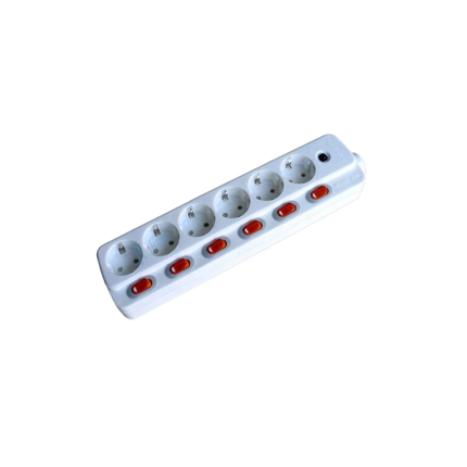 Socket with independent switch 6 ways